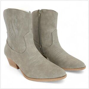 Sonoma Goods for Life Light Gray Alyssaa Ankle Boots Booties NEW NIB Size 10
